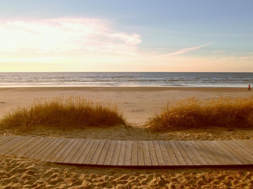 Sunny Beach Apartment Narva-Joesuu Bilik gambar